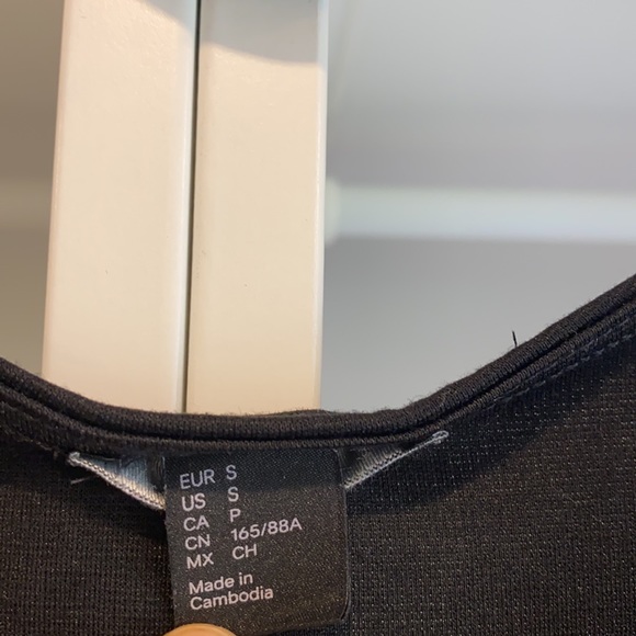 Black H&M dress - Picture 4 of 5